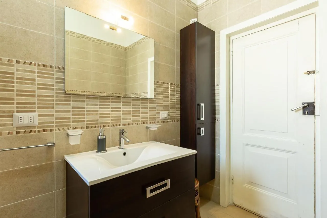Il Postino House Apartment Naples Italy