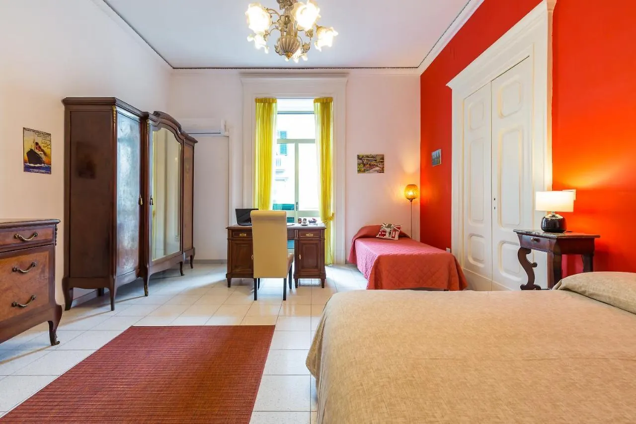 Il Postino House Lägenhet Neapel